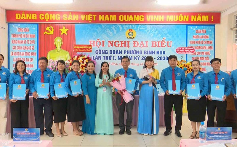 Binh Hoa Ward Trade Union Conference. Photo: Provided by the Union