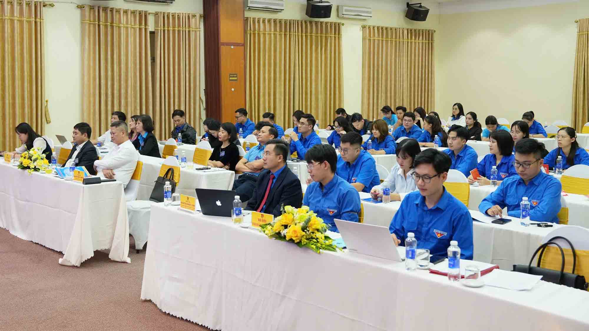 Cac dai bieu du Dai hoi. Anh: Huu Chanh