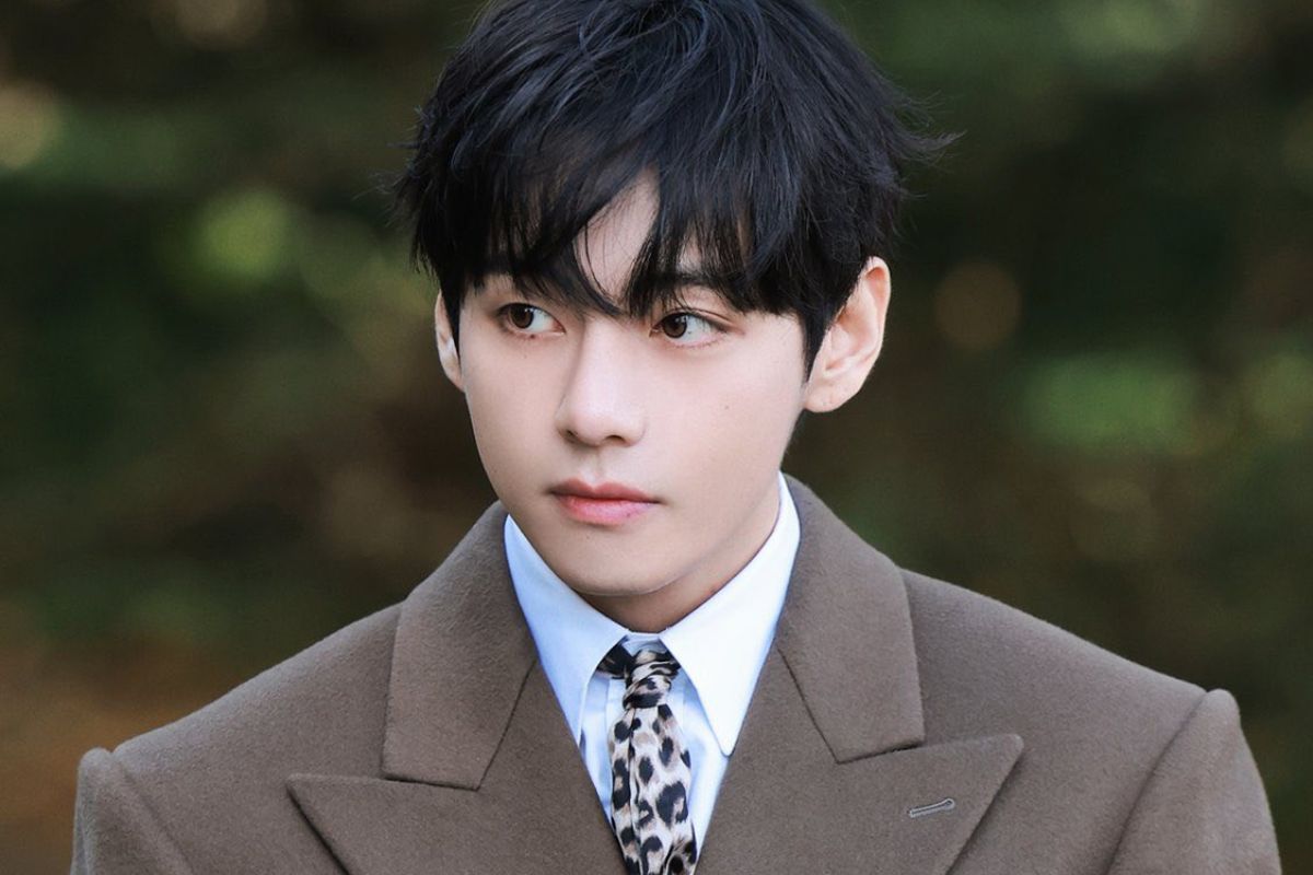 Male idol V (BTS). Photo: cut from video