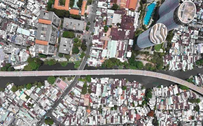 Ho Chi Minh City cleared 749 households to renovate Xuyen Tam canal. Photo: Anh Tu