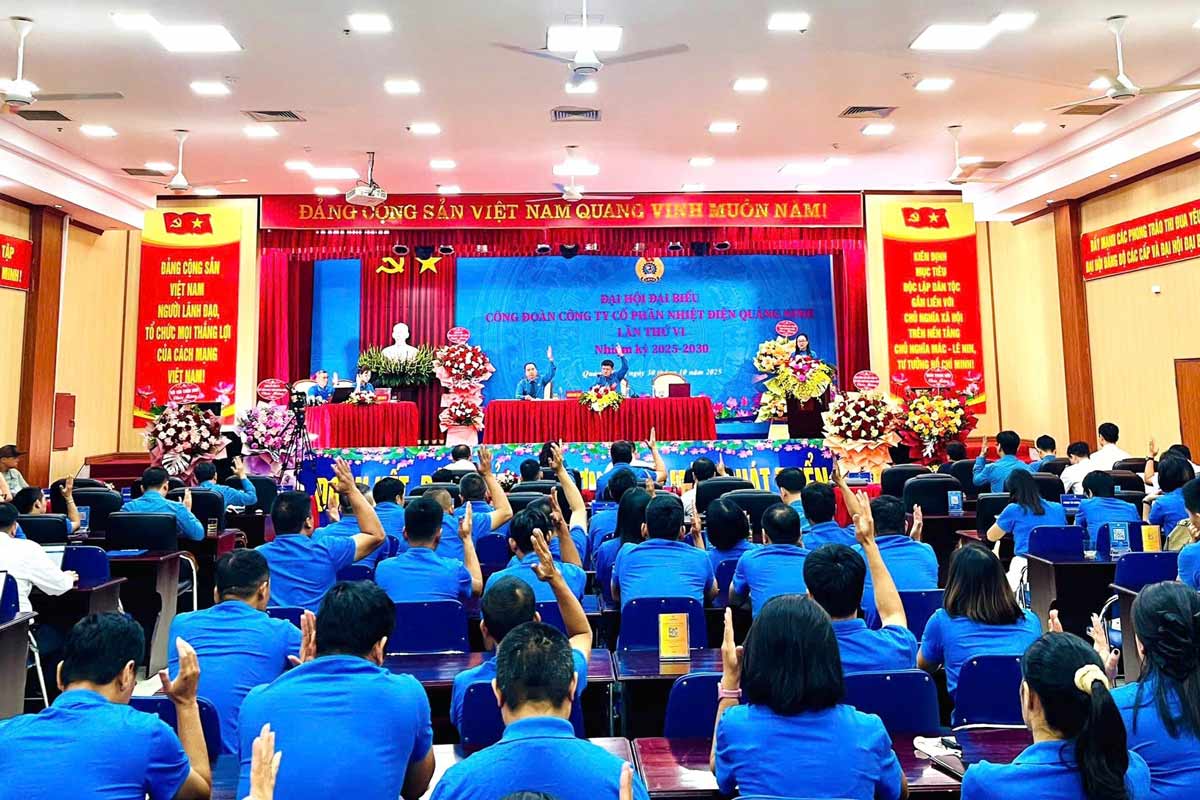 Quang canh Dai hoi. Anh: Cong doan Cong ty Nhiet dien Quang Ninh