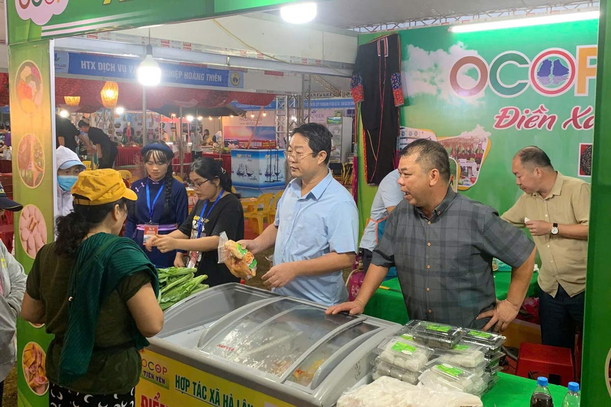 Lien hoan am thuc Quang Ninh 2025 co 200 gian hang. Anh: Doan Hung