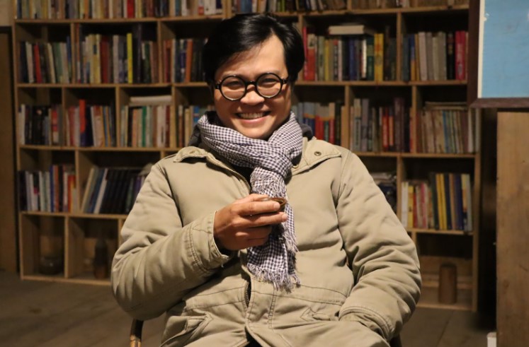 Anh Nguyen Thanh Kien - chu cua Tiem tra “Kien nong dan” (Anh: Thuy Trang) 