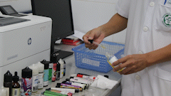 Increased cases of e-cigarette poisoning, discovered strange substances hidden in essential oils.