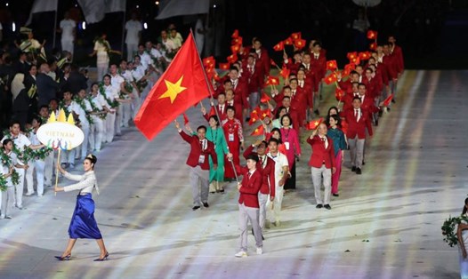 Đoàn Thể thao Việt Nam diễu hành tại Lễ khai mạc SEA Games 32. Ảnh: Đoàn TTVN