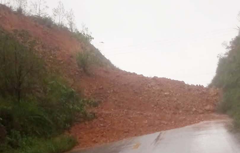 Sat lo gay ach tac hoan toan tuyen duong noi cao toc voi