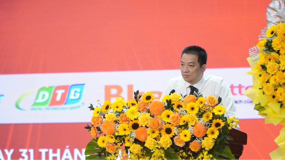 Ong Ho Duc Thang - Vien Truong Vien Cong nghe so va Chuyen doi so quoc gia, Bo Khoa hoc va Cong nghe phat bieu tai hoi thao. Anh: Nguyen Anh