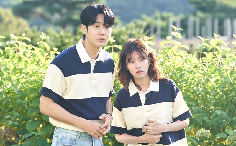 Jung So Min and Choi Woo Sik's film is halfway through. Photo: Film producer Take me away