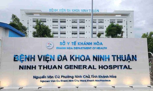 Lãnh đạo Bệnh viện Đa khoa Ninh Thuận vừa có phản hồi người dân về nội dung tố cáo bảo vệ bị tố ăn chặn tiền gửi xe. Ảnh: Phan Rang