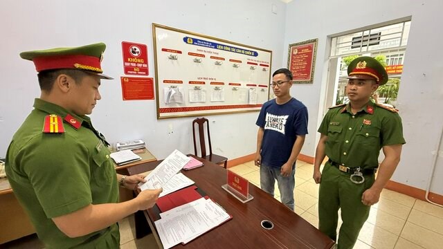 Phó phòng ngân hàng ở Đắk Lắk lừa đảo 4,8 tỉ đồng để đầu tư tài chính qua mạng