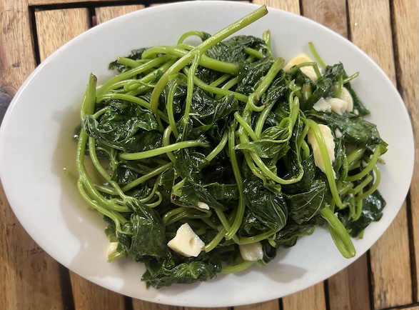 さつまいも炒めには解毒作用があると言われていますが、食べるタイミングが必要です。写真: キエウ・ヴ