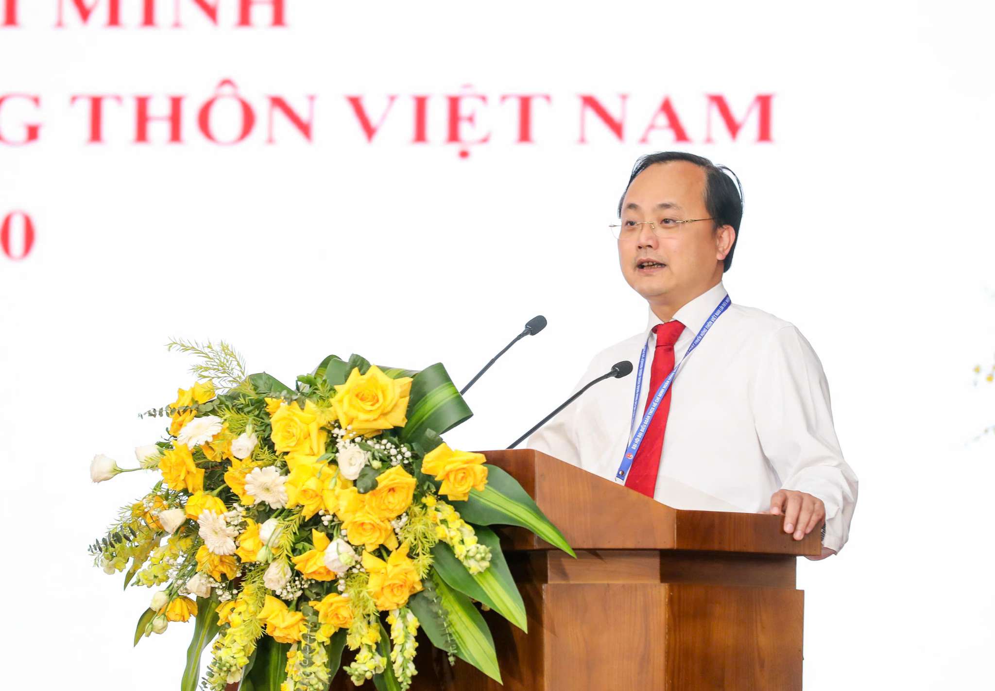 Dong chi To Huy Vu – Bi thu Dang uy, Chu tich Hoi dong thanh vien Agribank phat bieu chi dao tai Dai hoi  