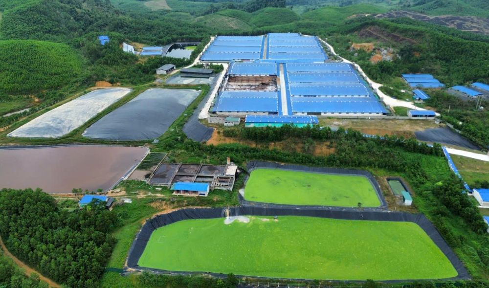 Thoi gian qua, UBND xa Thanh Quan phat hien tai mot so trang trai lon tren dia ban chua chap hanh nghiem van de