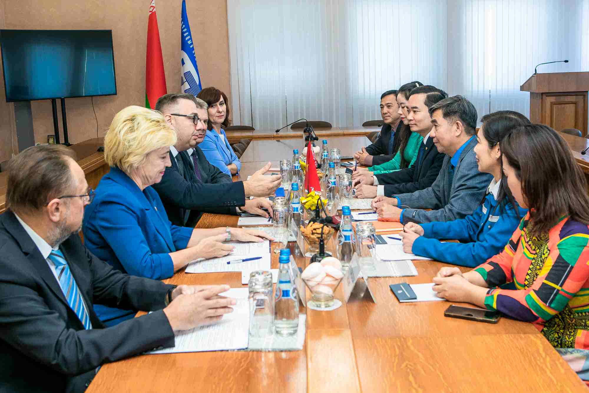 The delegation visited and worked with the Belarus Trade Union Federation. Photo: Banking Trade Union