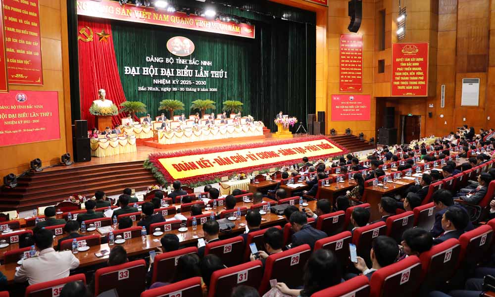The Party Committee and government of Bac Ninh province are one of 9 groups awarded Certificates of Merit by the Prime Minister. Photo: Bac Ninh Party Congress Press Center