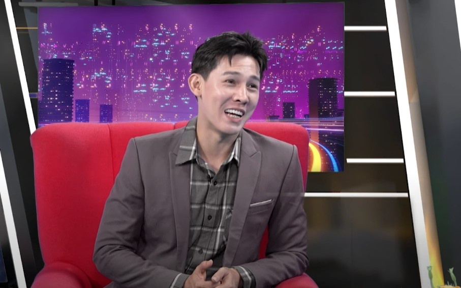 Director Tam Anh once staged a notable performance in the show Anh trai vu ngan cong gai. Photo: Producer.