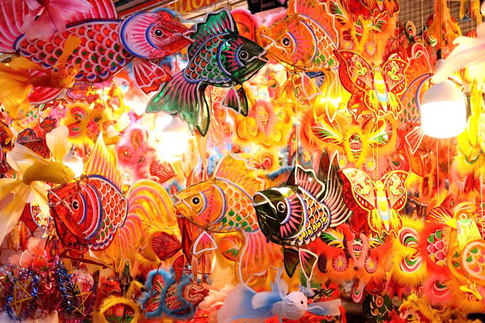 La rue Ma rayonne de couleurs d'automne.