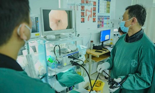 Ung thư tiêu hóa trẻ hóa, nội soi can thiệp mở ra cơ hội sống. Ảnh: Thế Anh