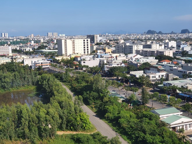 合併後の2025年のダナン市の土地価格表の更新、特に16の新しい道路の価格。写真:トゥイ・チャン