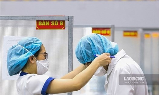 Mức phụ cấp ưu đãi của viên chức không làm chuyên môn y tế tại cơ sở công lập. Ảnh: Hải Nguyễn