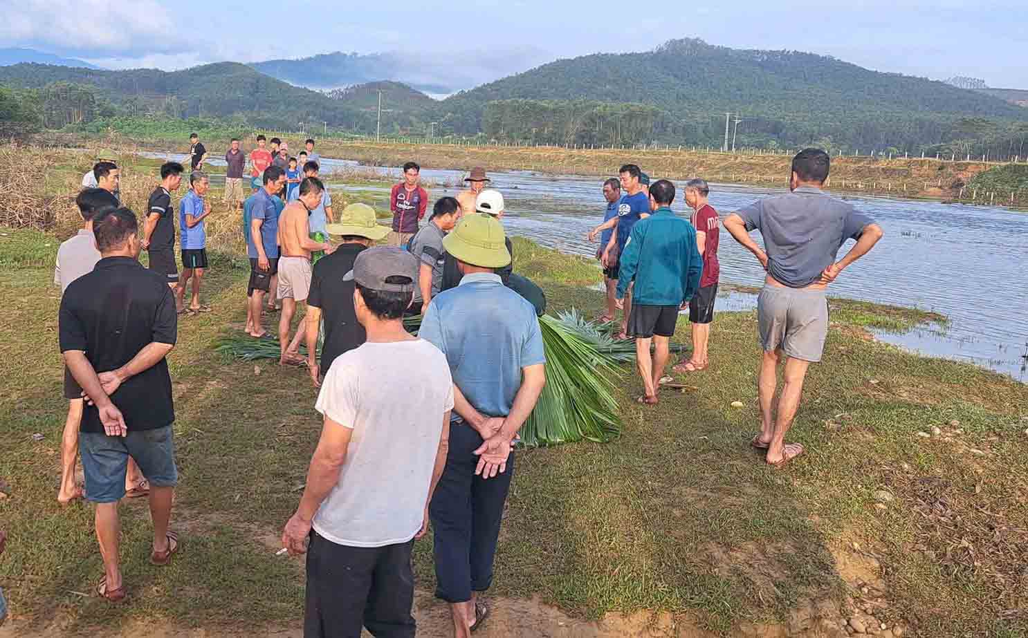 The scene where Mr. V swam in the river and drowned. Photo: Duc Tuan.
