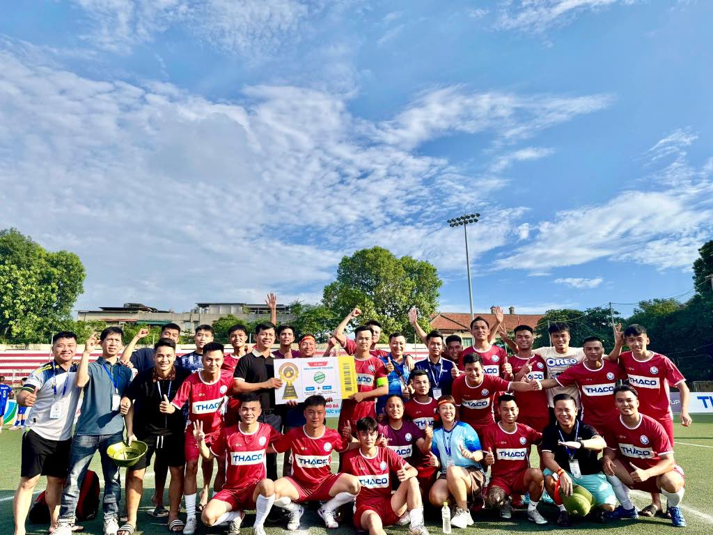 Bac Ninh 1 노동조합 축구팀이 호치민시에서 결승 라운드 진출권을 받았습니다. 사진: Quyet Chien