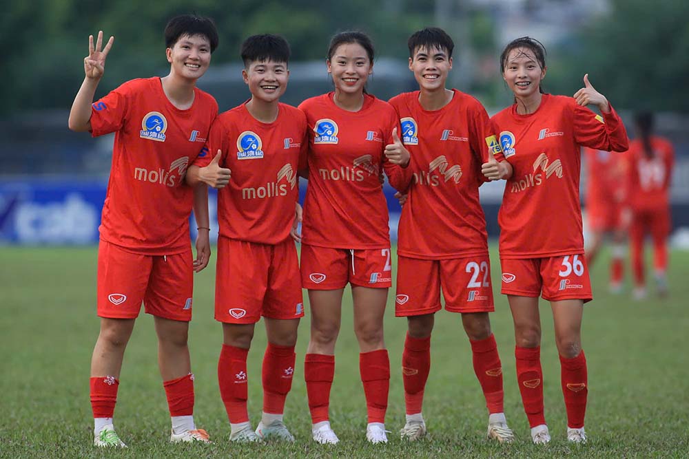 Phong Phu Ha Nam defeated Ho Chi Minh City II in round 8 of the National Women's Football Championship - Thai Son Bac Cup 2025. Photo: VFF
