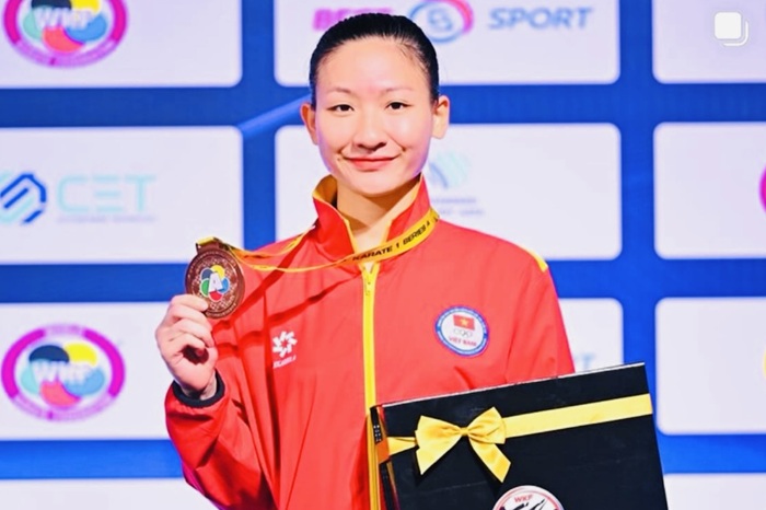 La luchadora de karate Hoang Thi My Tam tiene una medalla de bronce en Malasia. Foto: Federacion Asiatica de Karate AKF