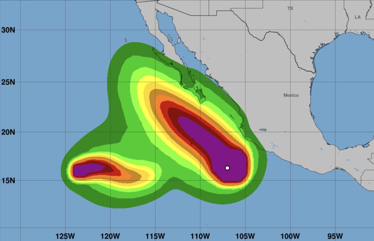 The wind zone is affected by two storms Priscilla (right) and Octave. Photo: US National Hurricane Center