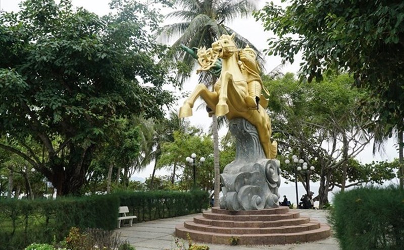 The locality allocating land for the Phu Dong Park project in Nha Trang has not been auctioned yet, and must ask the Central Government for its resolution. Photo: Huu Long