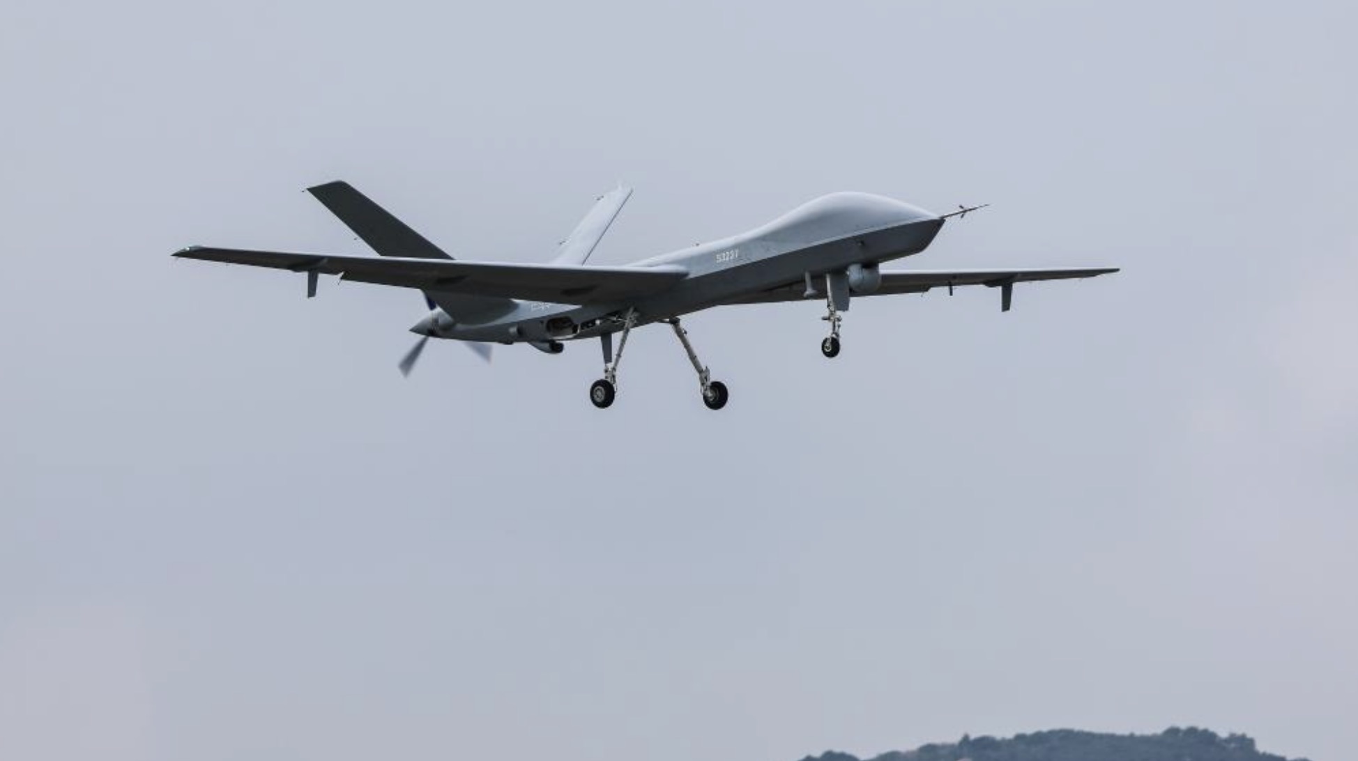 The German Defense Minister said that we should be cautious when responding to drone threats. Photo: Xinhua