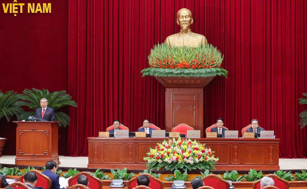 General Secretary To Lam delivered the opening speech at the 13th Conference of the 13th Party Central Committee. Photo: Gia Han