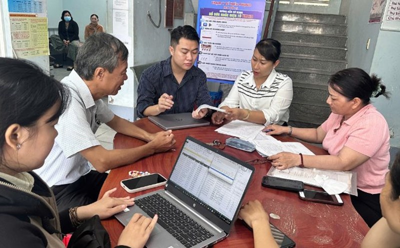 In 7 days, Vinh Long recorded 285 cases of hand, foot and mouth disease, the health sector urgently controlled the outbreak at schools. Photo: CDC Vinh Long