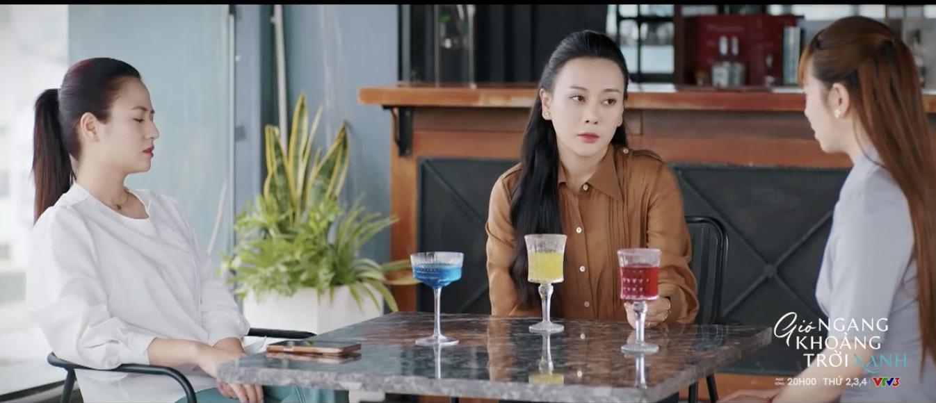 Hoi chi em lai ra suc khuyen nhu Lam nghi lai chuyen ly hon. Anh: VFC. 