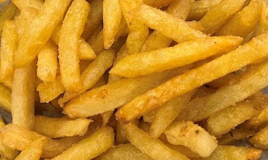 Khoai tây chiên không tốt cho người cao huyết áp nhưng khoai tây luộc lại là phương pháp chế biến tốt cho người huyết áp cao. Ảnh: Kiều Vũ