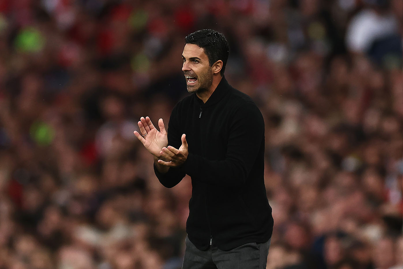 Mikel Arteta dang co qua nhieu phuong an du phong chat luong. Anh: AFP