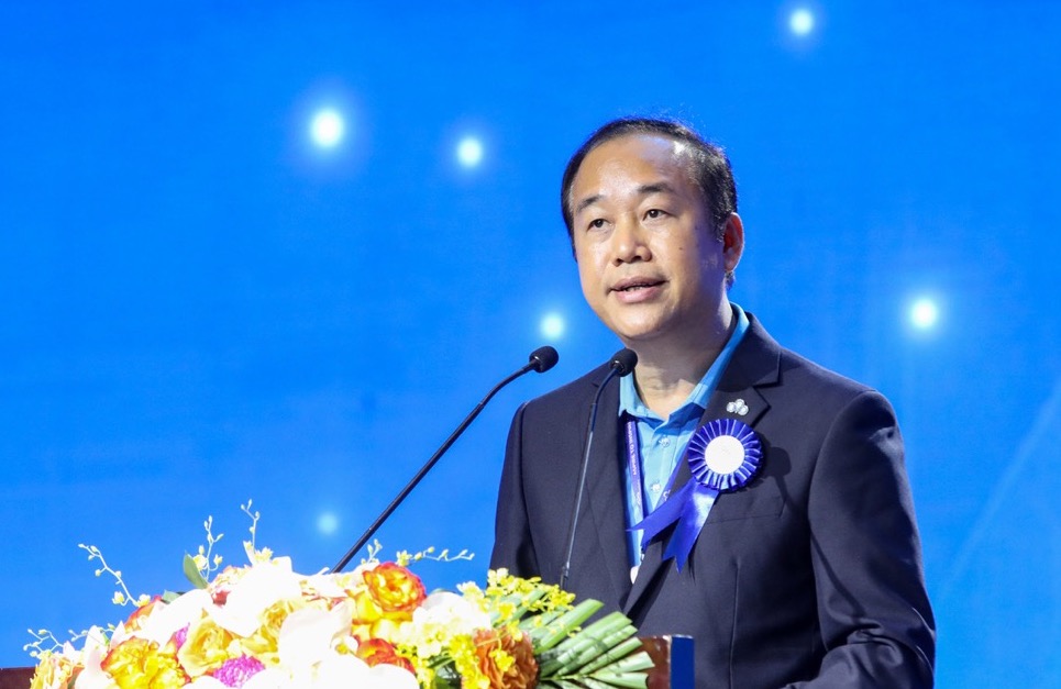 PGS.TS Nguyen Thanh Tung - Hieu truong Truong Dai hoc CMC phat bieu tai su kien. Anh: Ban to chuc