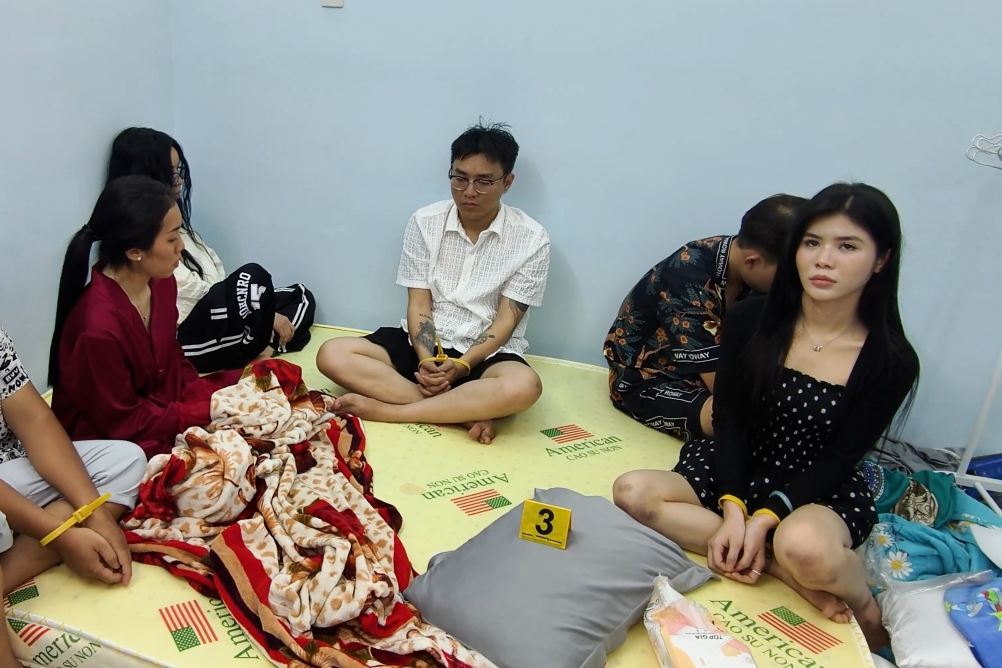 Scene where 9 subjects organized illegal use and storage of drugs in Can Tho