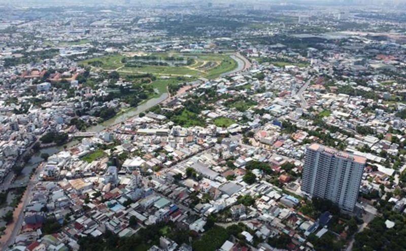 Update of Ho Chi Minh City land price list in 2025 after the merger. Photo: Dinh Trong