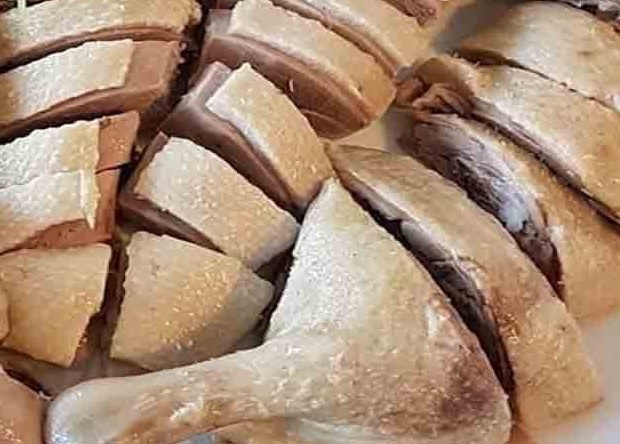 Boiled skin removal spray is not only good for weight loss but also helps maintain lean muscle mass during fat loss. Photo: Kieu Vu