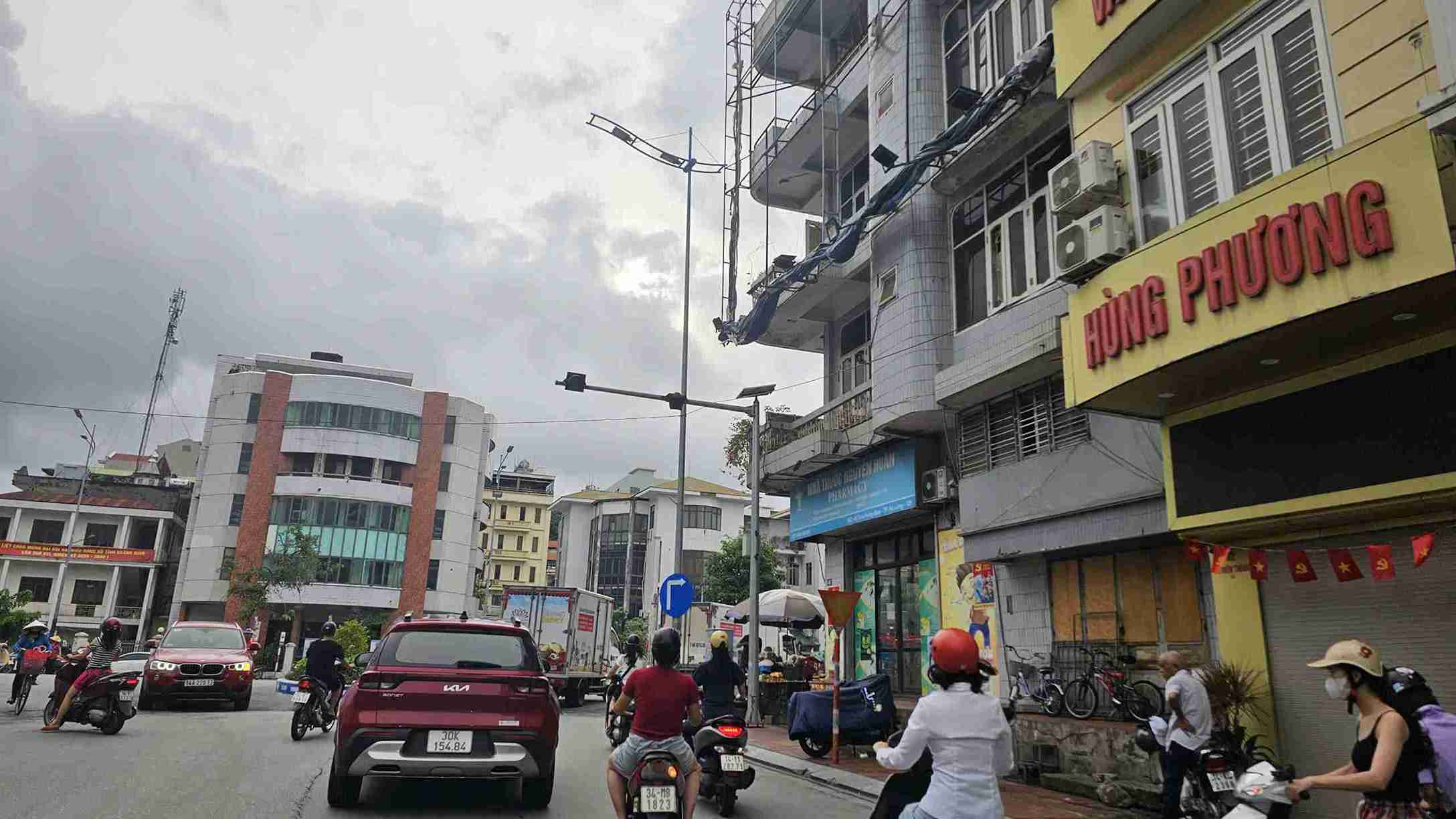 The streets in Quang Ninh are dry and cloudy. Photo: Doan Hung