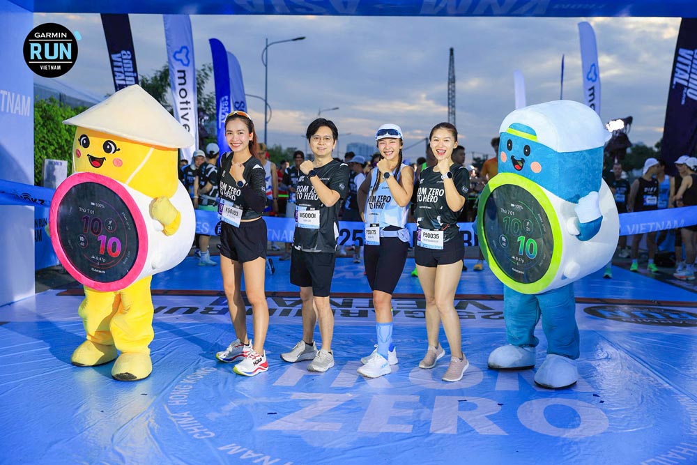Đội ngũ pacer và pacer Garmin Running Club là hai nguồn động lực lớn giúp runner giữ vững nhịp chân và tinh thần trên đường chạy. Ảnh: DN cung cấp