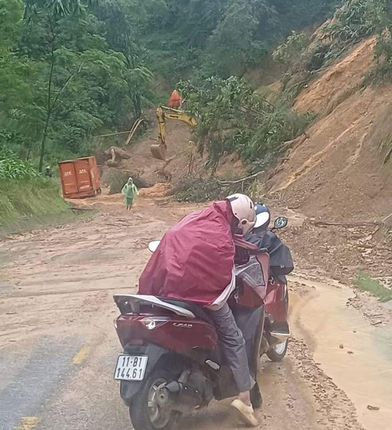 Cao Bang dang xuat hien hang tram diem sat lo lon nho. Anh: Tan Van