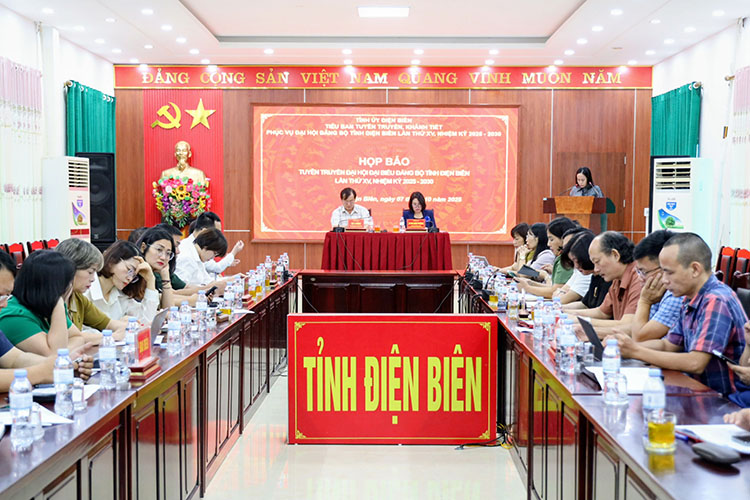 El XV Congreso del Partido Provincial de Dien Bien se celebra del 14 al 16 de octubre. Foto: Comite Popular Provincial de Dien Bien