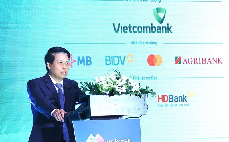 Unable to buy train tickets for 15,000 VND but the transaction processing cost is up to 1,000 VND