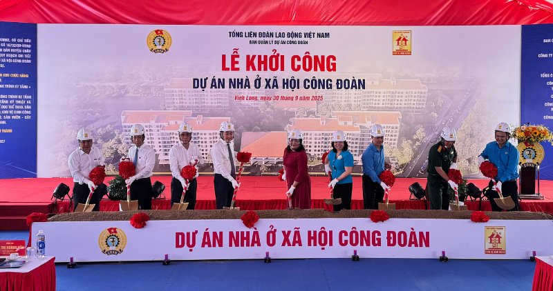 빈롱성 자오롱비다 코뮌의 노동조합 사회 주택 프로젝트 기공식. 사진: 호앙록