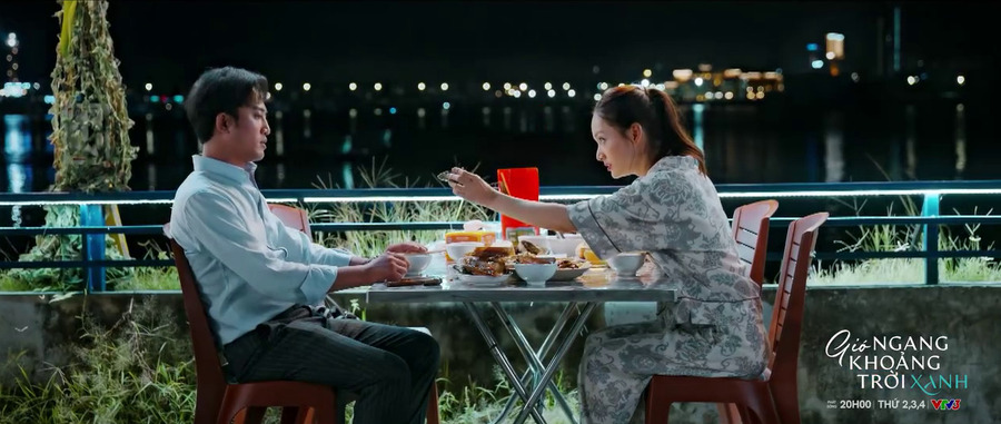 Cuộc gặp gỡ của Đăng và Linh trước khi sóng gió ập đến. Ảnh: VFC.
