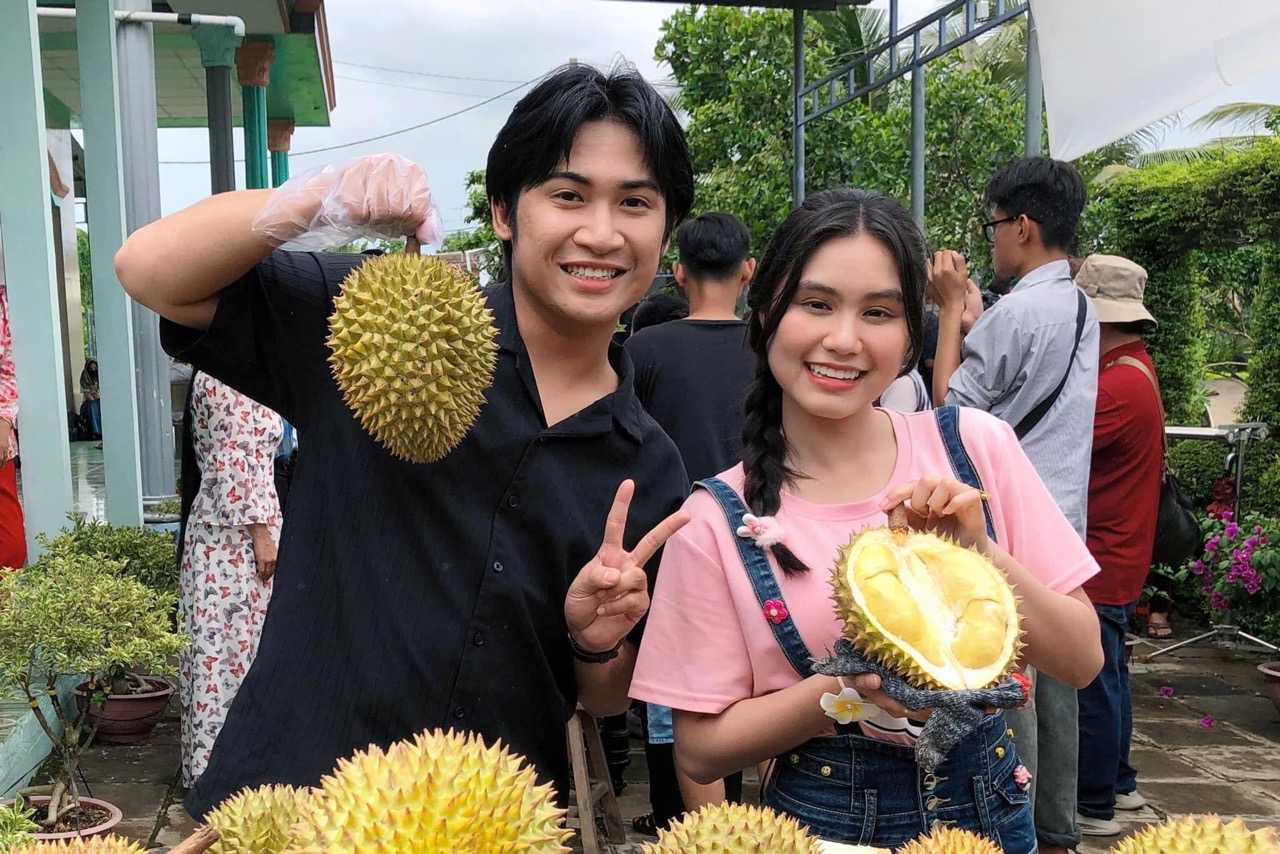 Anh: Nghe si cung cap.