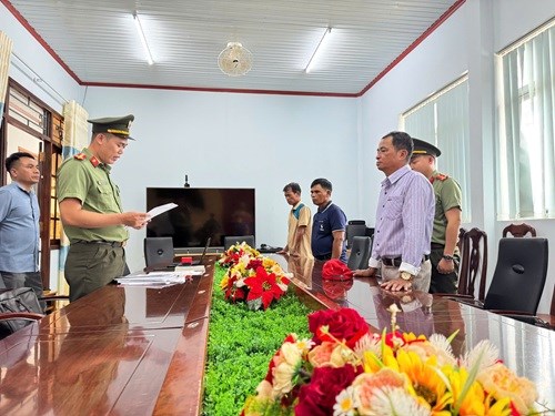 Khởi tố đối tượng phá hoại chính sách đoàn kết ở Đắk Lắk