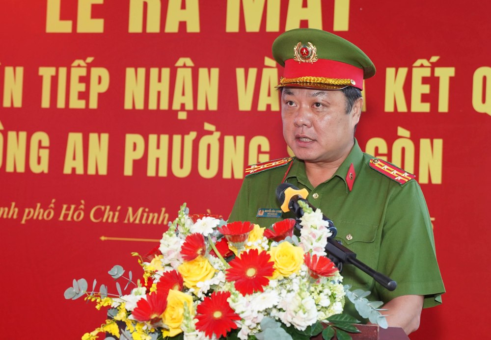 Dai ta Nguyen Dinh Duong, Pho Giam doc Cong an TPHCM phat bieu tai buoi ra mat. Anh: Minh Tam